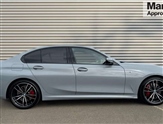BMW 3 Series Image 2