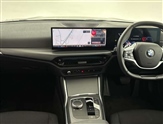 BMW 3 Series Image 4