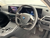 BMW 3 Series Image 6