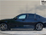BMW 3 Series Image 6