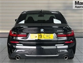 BMW 3 Series Image 4