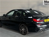 BMW 3 Series Image 5