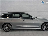 BMW 3 Series Image 3