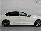 BMW 3 Series Image 3