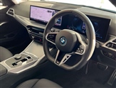 BMW 3 Series Image 6