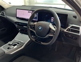 BMW 3 Series Image 6