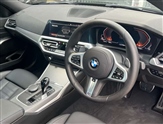 BMW 3 Series Image 6