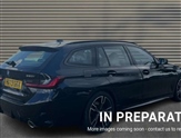 BMW 3 Series Image 4