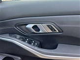 BMW 3 Series Image 5