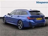 BMW 3 Series Image 6