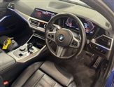 BMW 3 Series Image 6