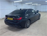 BMW 3 Series Image 3