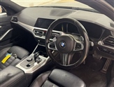 BMW 3 Series Image 6