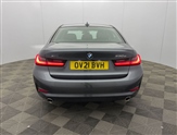 BMW 3 Series Image 3