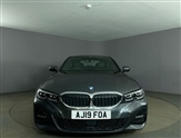 BMW 3 Series Image 3