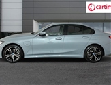 BMW 3 Series Image 3