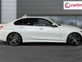 BMW 3 Series Image 2