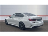 BMW 3 Series Image 2