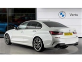 BMW 3 Series Image 2