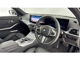 BMW 3 Series Image 6