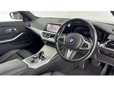 BMW 3 Series Image 6
