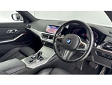 BMW 3 Series Image 6
