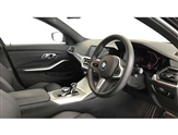 BMW 3 Series Image 5