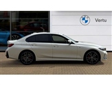 BMW 3 Series Image 3