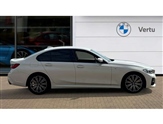 BMW 3 Series Image 3