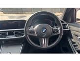 BMW 3 Series Image 5