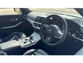 BMW 3 Series Image 6