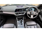 BMW 3 Series Image 4