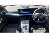BMW 3 Series Image 4