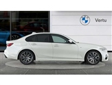 BMW 3 Series Image 3