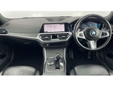 BMW 3 Series Image 4