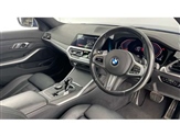 BMW 3 Series Image 6