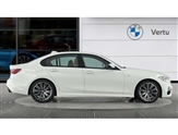 BMW 3 Series Image 3