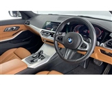 BMW 3 Series Image 6