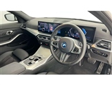 BMW 3 Series Image 6