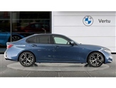 BMW 3 Series Image 3