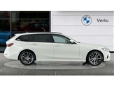 BMW 3 Series Image 3