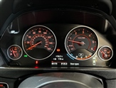 BMW 3 Series Image 6