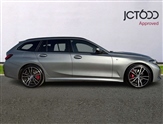 BMW 3 Series Image 4