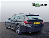BMW 3 Series Image 4