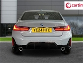 BMW 3 Series Image 6