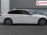 BMW 3 Series Image 2