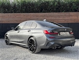 BMW 3 Series Image 6