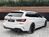 BMW 3 Series Image 4