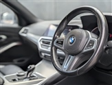 BMW 3 Series Image 2