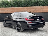 BMW 3 Series Image 6
